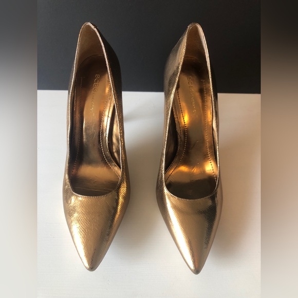 BCBGeneration Bronze Heels US 10 - Picture 4 of 10